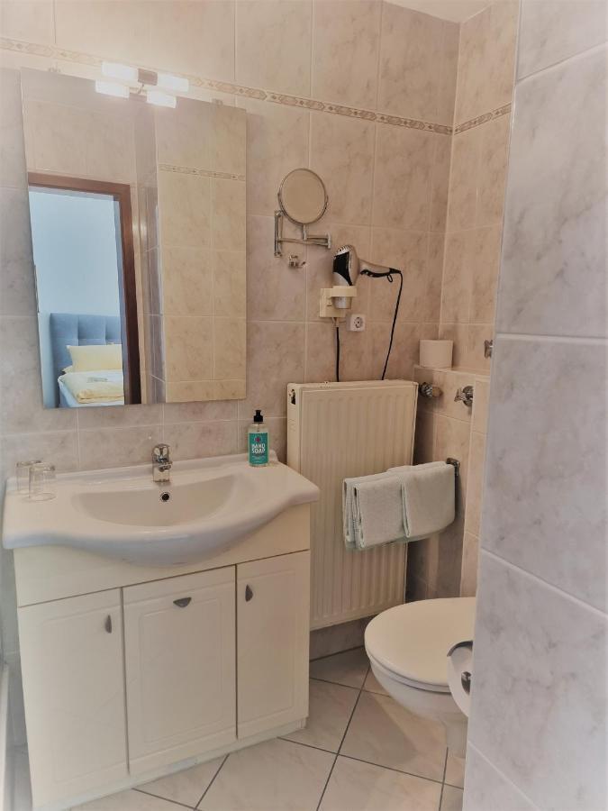 Hotel Kurhaus Uhlenberg باد مونستريفل المظهر الخارجي الصورة