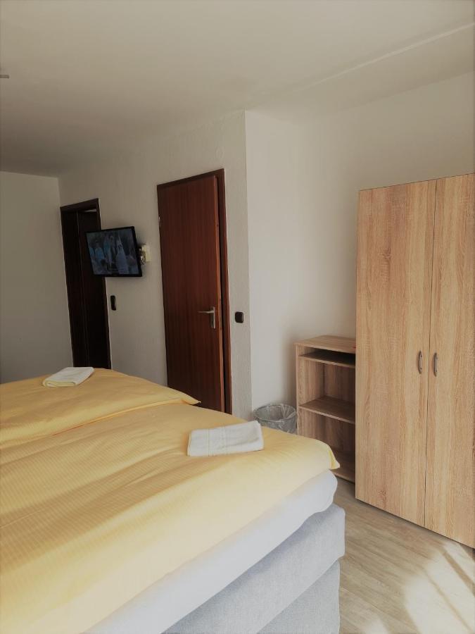 Hotel Kurhaus Uhlenberg باد مونستريفل المظهر الخارجي الصورة