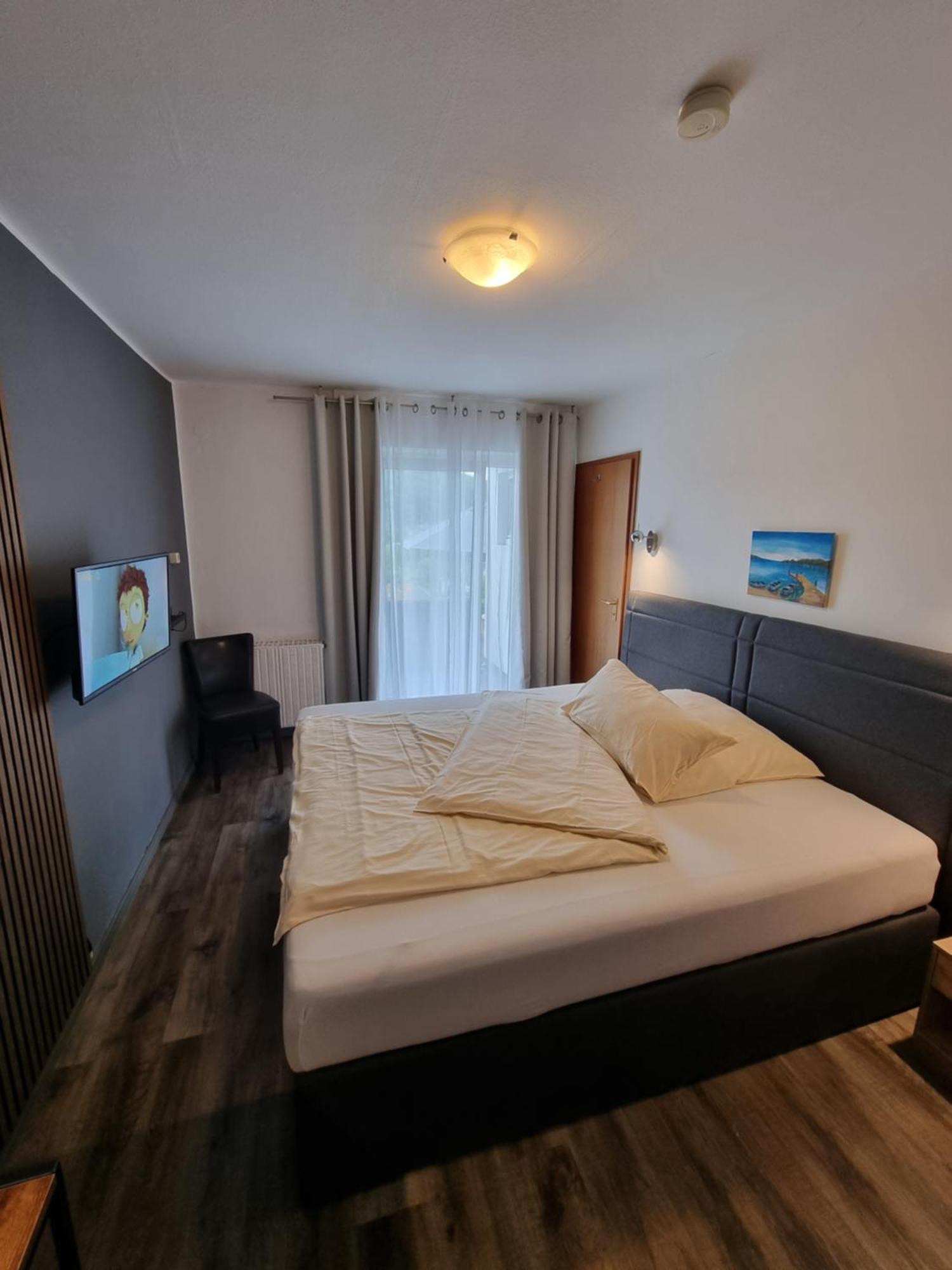 Hotel Kurhaus Uhlenberg باد مونستريفل المظهر الخارجي الصورة